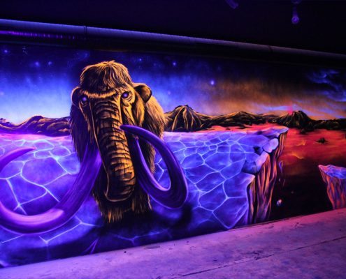 UV-Licht Gestaltung mit Graffiti