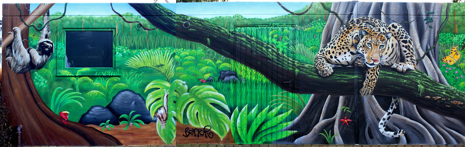jungle wall painting